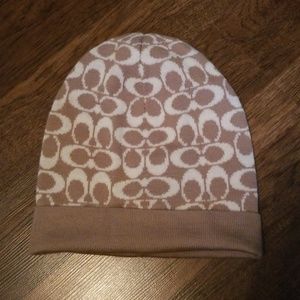 Coach beanie